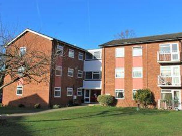 House for sale in Aldershot, Hampshire