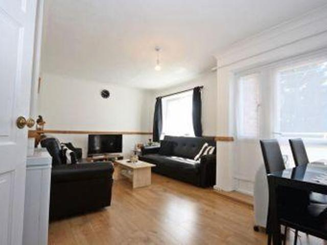 House for sale in Northolt, Greater London
