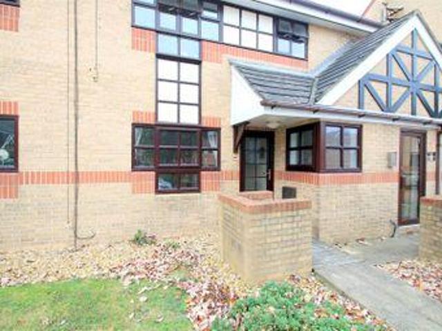 House for sale in Fishersgate, West Sussex