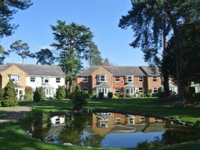 House for sale in Weybridge, Elmbridge