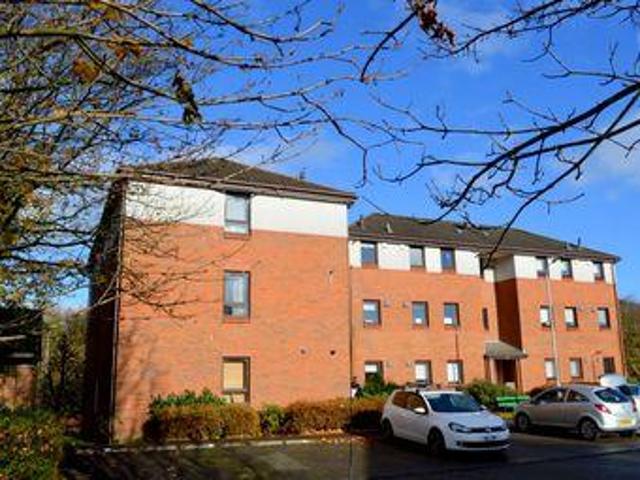 House for sale in Clydebank, Scotland