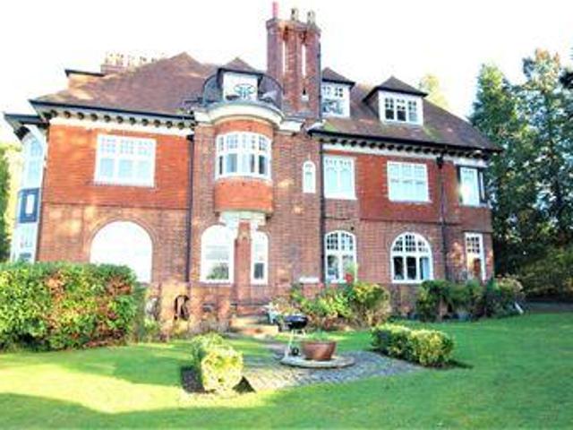 House for sale in Pouchen End, Hertfordshire