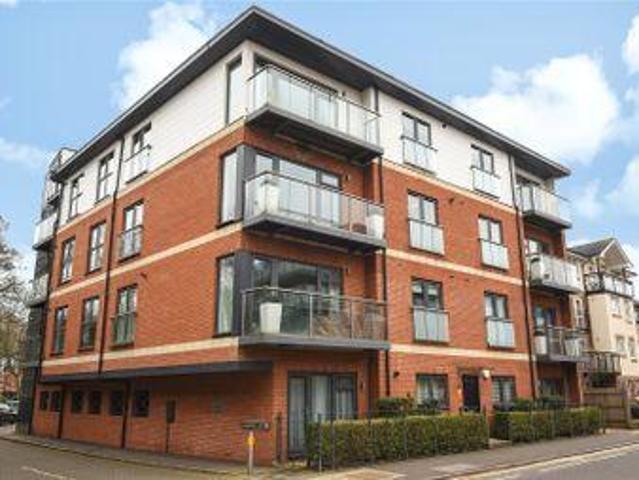 House for sale in Batchworth, Hertfordshire