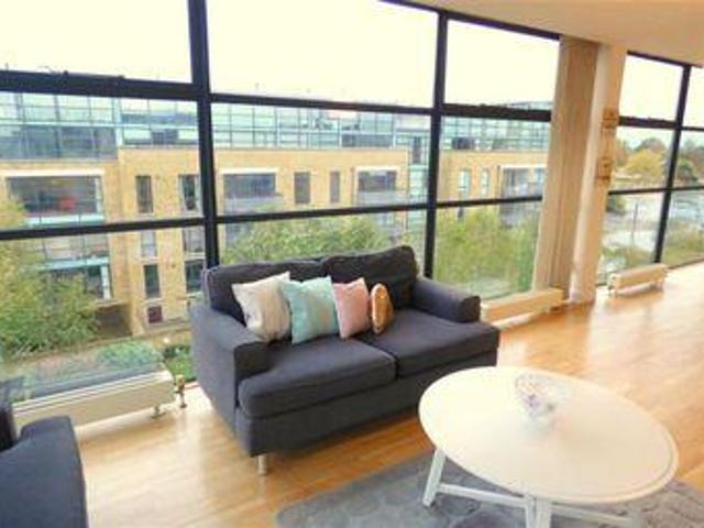 House for sale in Brentford End, Greater London