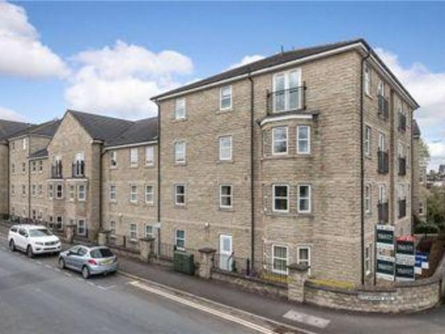 House for sale in Bingley, West Yorkshire