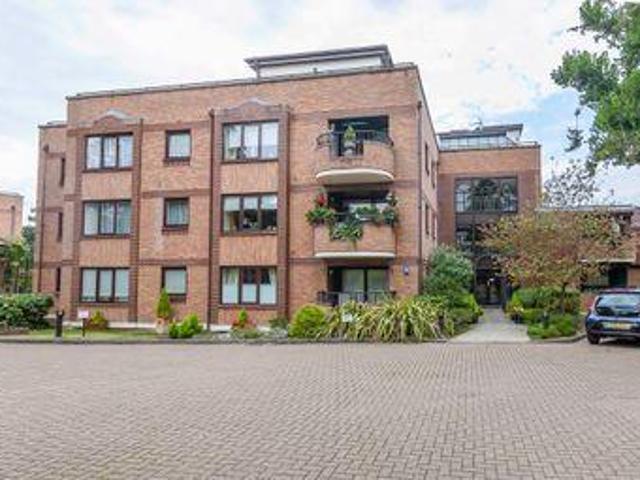 House for sale in Epping
