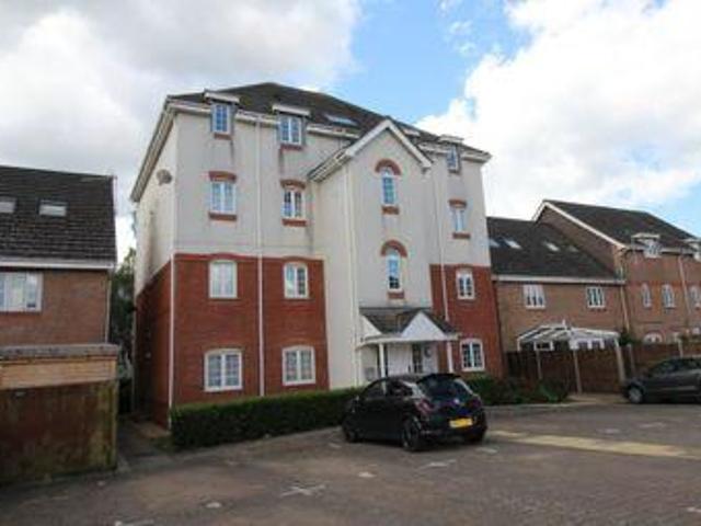House for sale in Aldershot, Hampshire