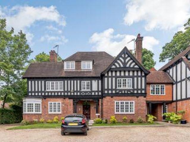 House for sale in Northwood