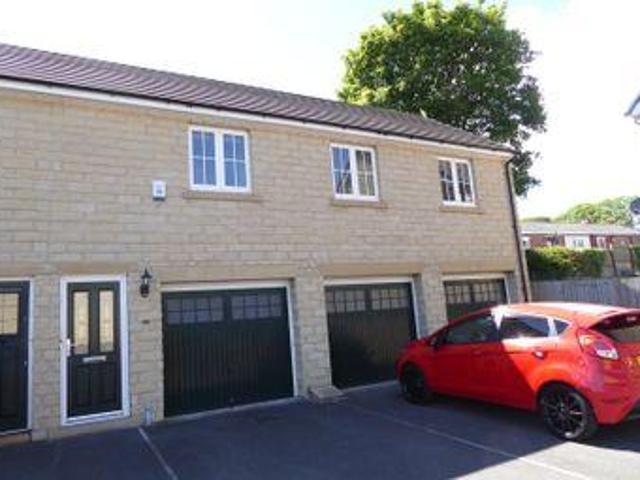 House for sale in Halifax, West Yorkshire