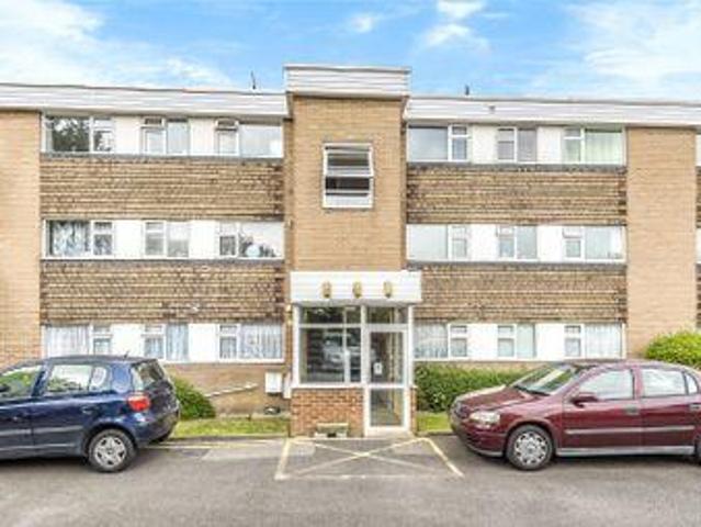 House for sale in Northolt, Greater London