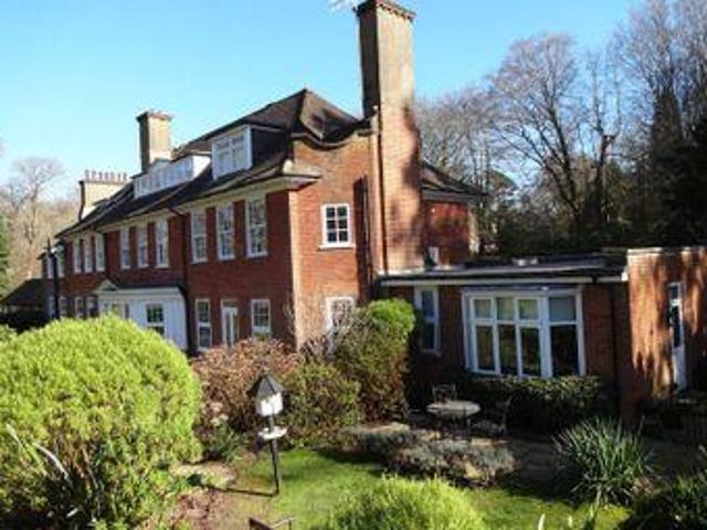 House for sale in Fole, Surrey