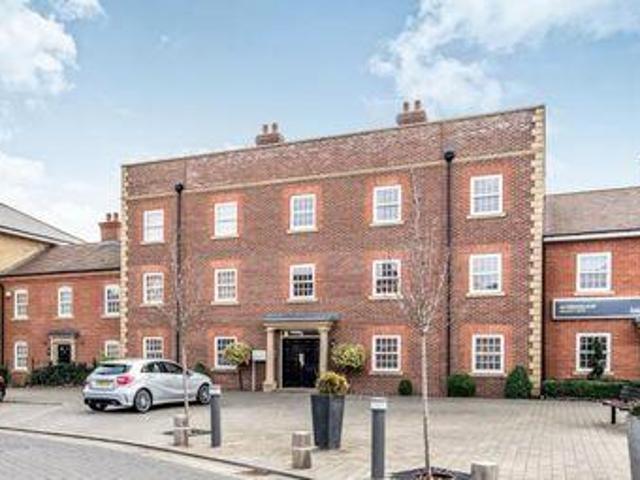 House for sale in Bedford