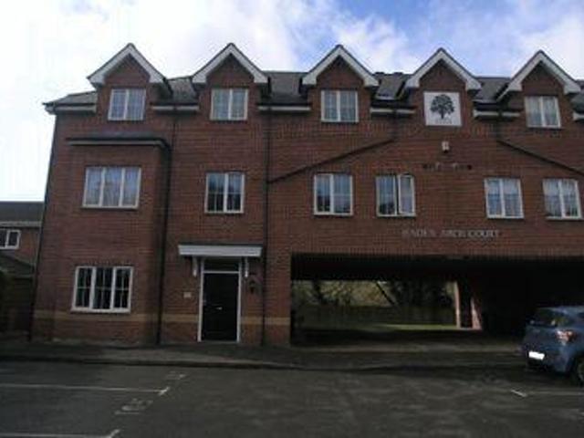 House for sale in Halesowen, West Midlands