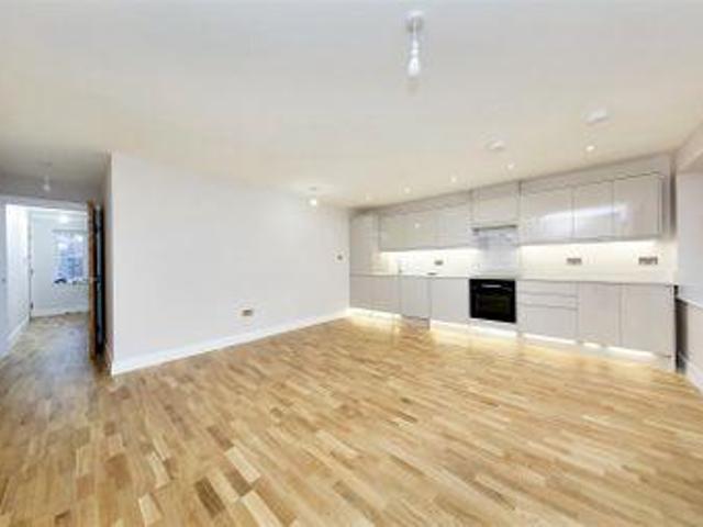 House for sale in Twickenham, Greater London