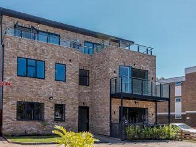 House for sale in Wembley, Greater London