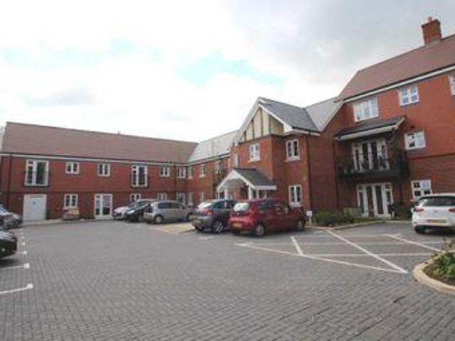 House for sale in Pouchen End, Hertfordshire