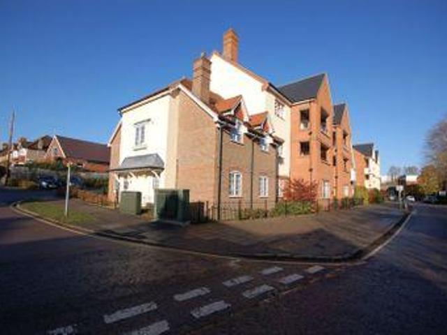 House for sale in Batchworth, Hertfordshire