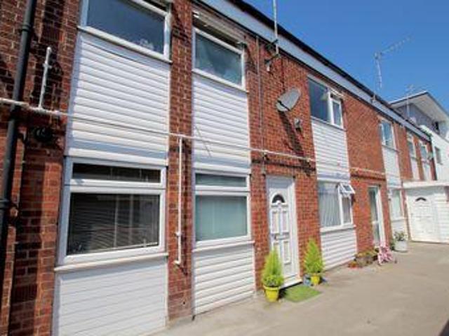 House for sale in Lower Halliford, Surrey