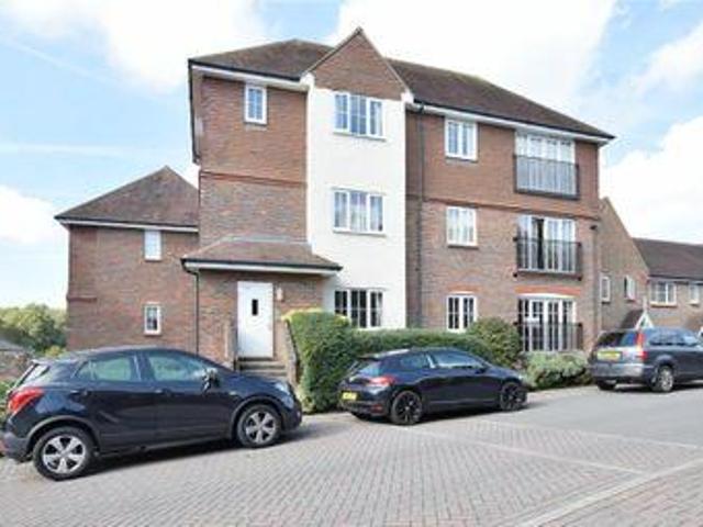 House for sale in Perryfields, West Sussex