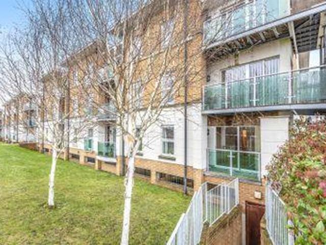 House for sale in Pachesham Park, Surrey