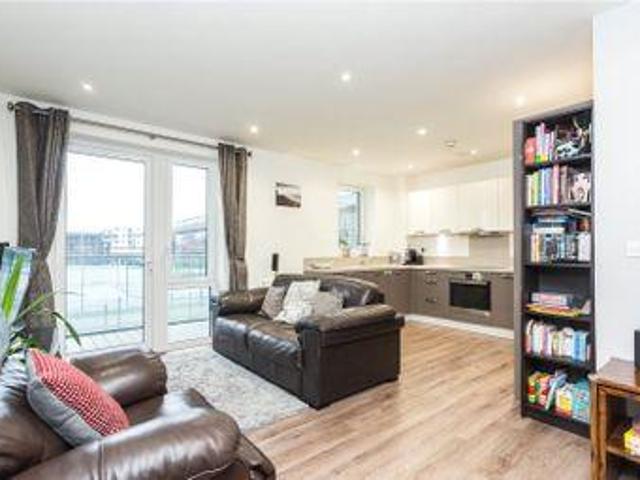 House for sale in Edgware, Greater London