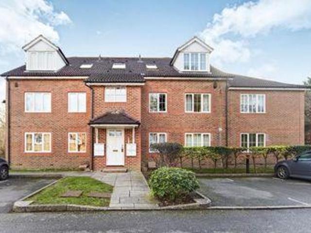 House for sale in Hillview, Surrey