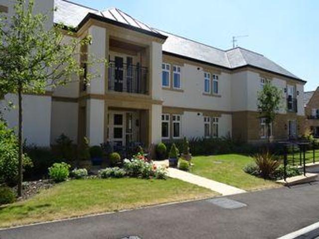 House for sale in Froggatt, East Midlands