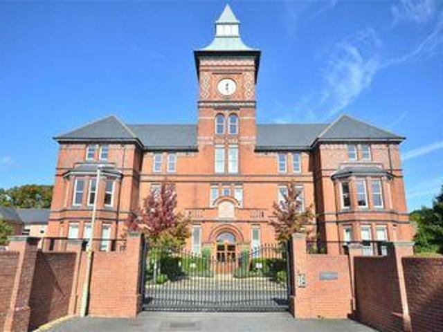 House for sale in Gloucester, Gloucestershire