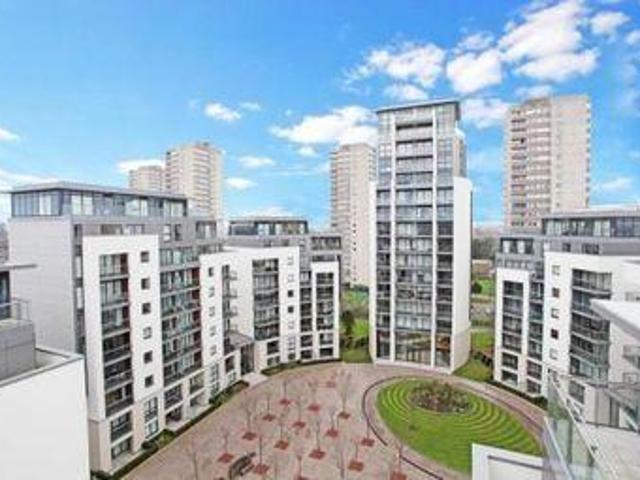 House for sale in Brentford End, Greater London