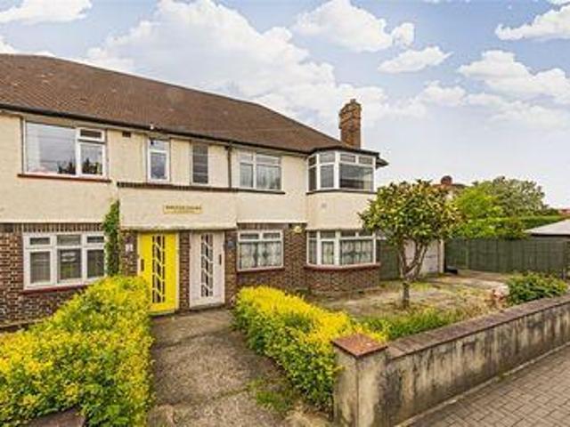 House for sale in Isleworth, Greater London