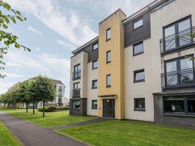 House for sale in Renfrew, Renfrewshire