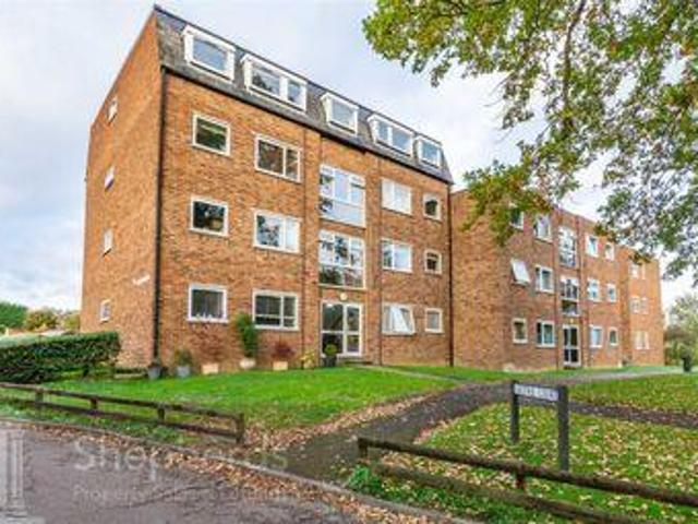 House for sale in Ware, East Hertfordshire