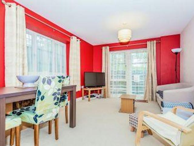 House for sale in Farnborough, Rushmoor
