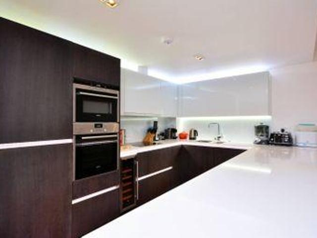 House for sale in Brentford End, Greater London