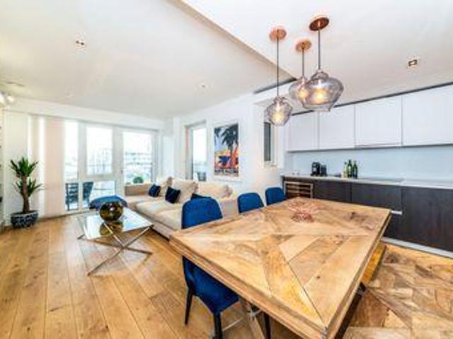 House for sale in Brentford End, Greater London