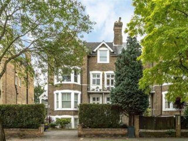 House for sale in Deepcut, Surrey