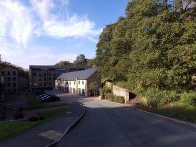 House for sale in Charlesworth, East Midlands