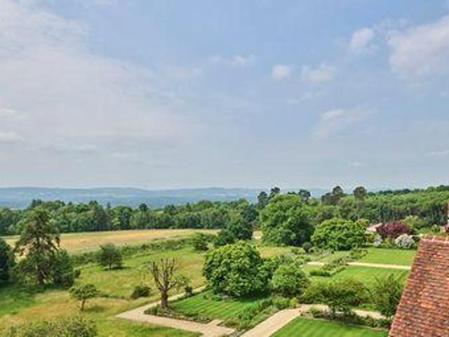 House for sale in Littlecote, West Sussex