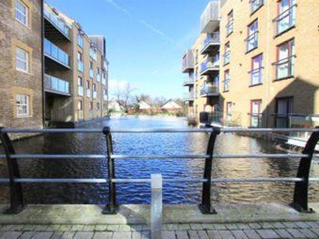 House for sale in Uxbridge, Greater London