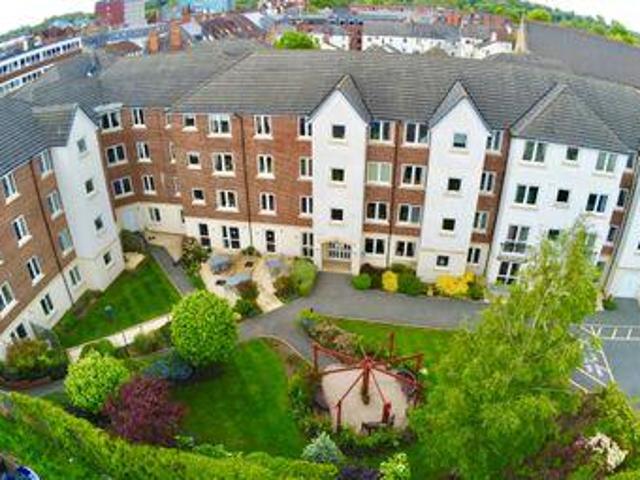 House for sale in Aldershot, Hampshire