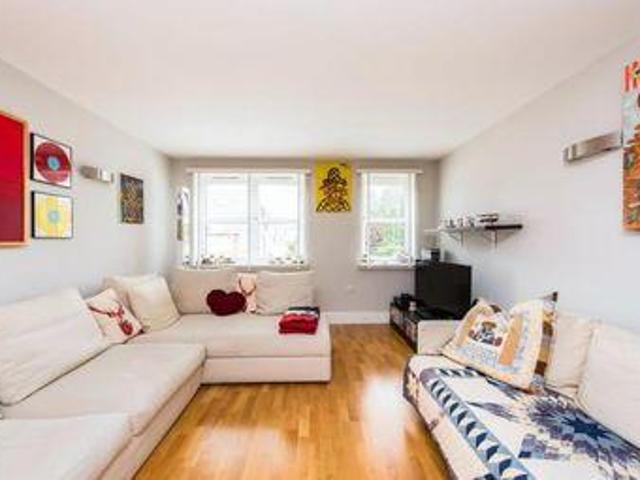 House for sale in Kingston Upon Thames, Greater London