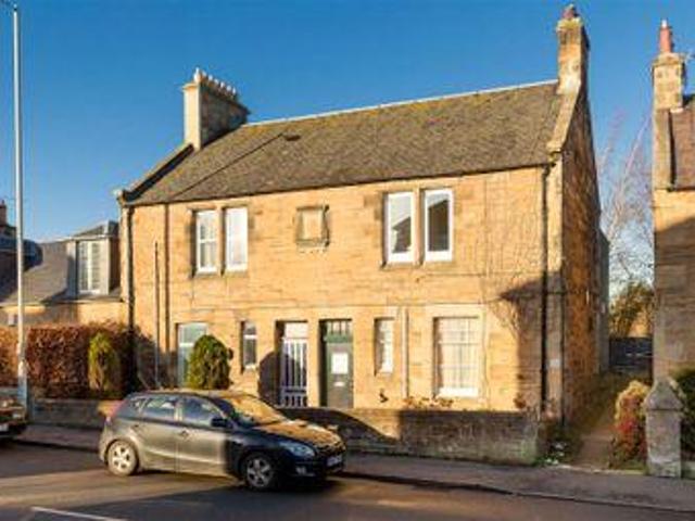 House for sale in Juniper Green, Scotland