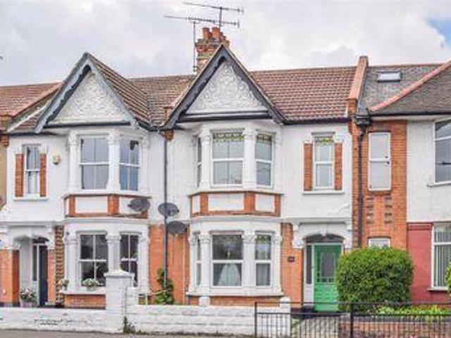 House for sale in Leigh-on-sea