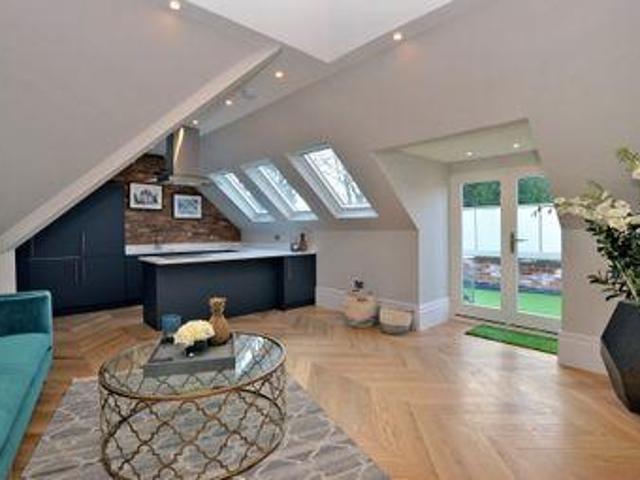House for sale in Weybridge, Elmbridge