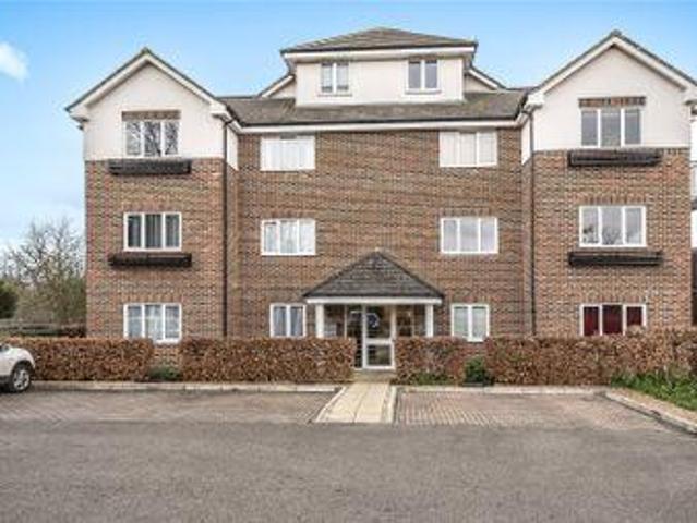 House for sale in Uxbridge, Greater London
