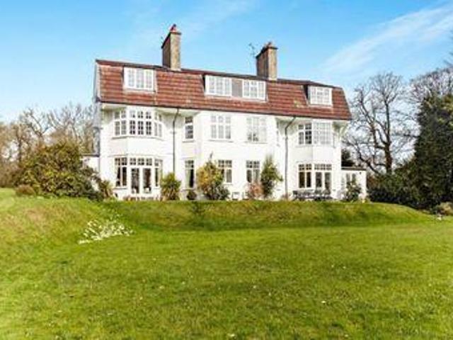House for sale in Hillview, Surrey