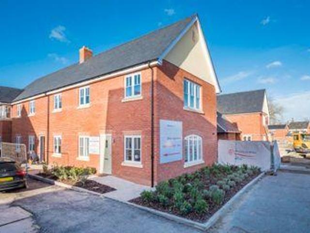 House for sale in Chelmondiston, Suffolk