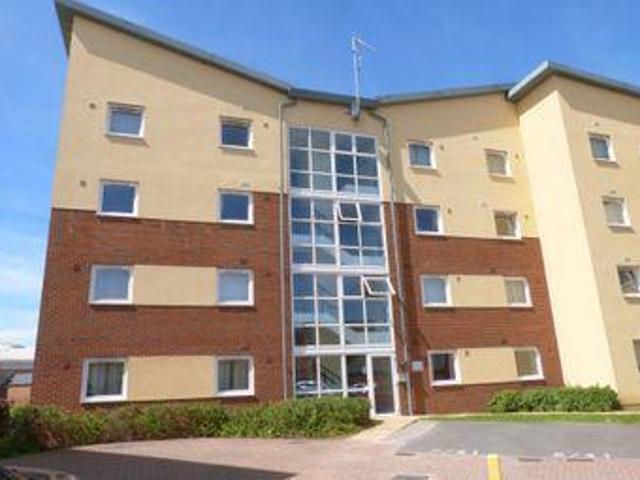House for sale in Gloucester, Gloucestershire