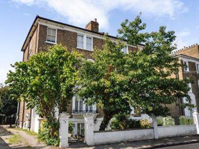 House for sale in Twickenham, Greater London