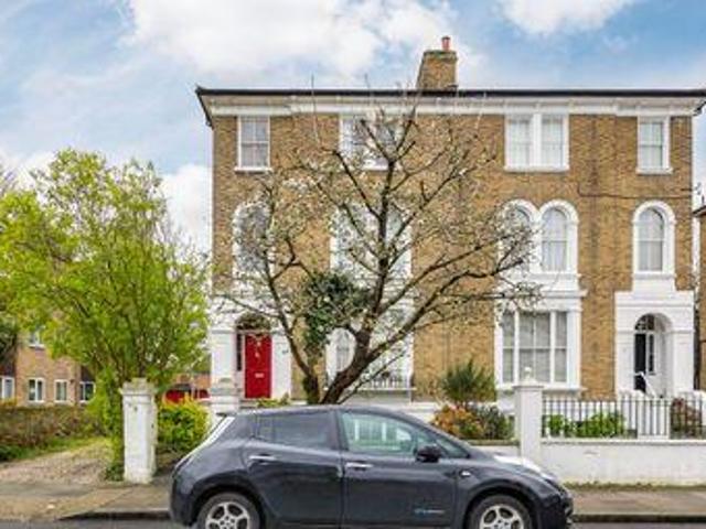 House for sale in Twickenham, Greater London